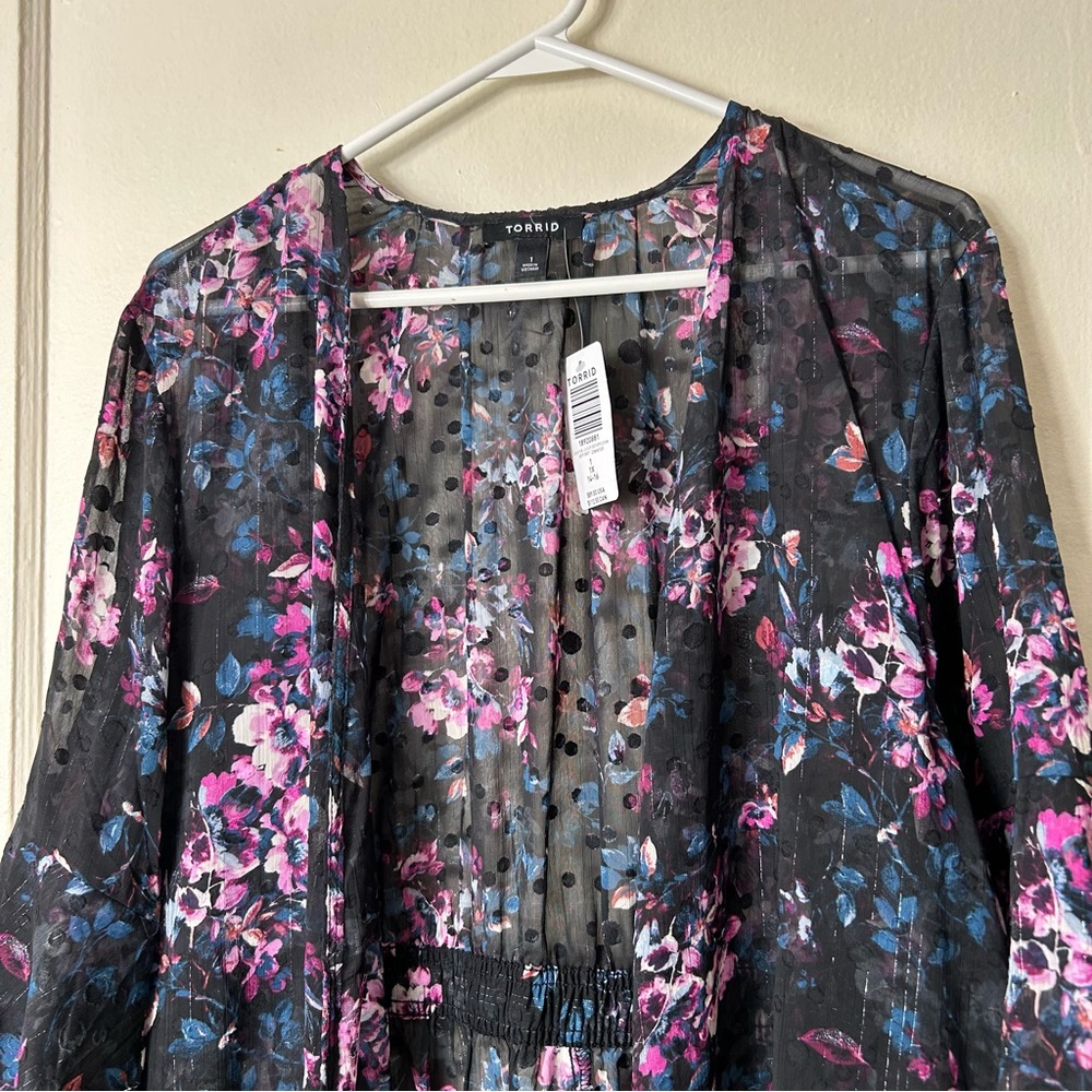 Torrid black floral clip dot long bell sleeve kimono womens 1X NWT - Picture 4 of 11